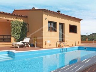 Xalet a Residencial Begur-Esclanyà