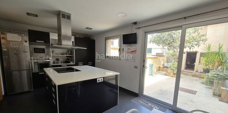 Foto dda2f8fd-db37-4c95-9955-6f120bc646a9. Casa con riscaldamento parcheggio in Poble Pals