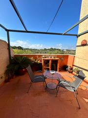 Rent Flat in Avenida pont saint martin 1. Piso en betera zona tranquila y vistas a la montaña