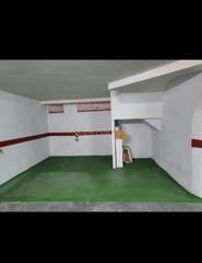 Aparcament cotxe a Casco Antiguo