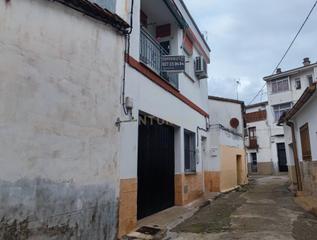 Maison à Navalmoral de la Mata