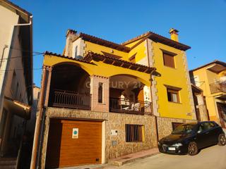 Casa a Madrigal de la Vera