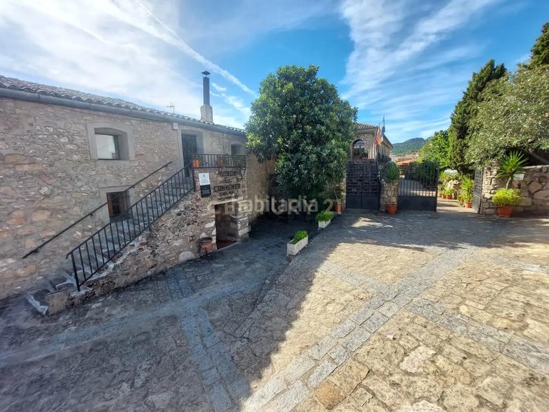 Foto a50a9f36-7d26-4667-98de-e282ee72df3d. Edificio in Valencia de Alcántara