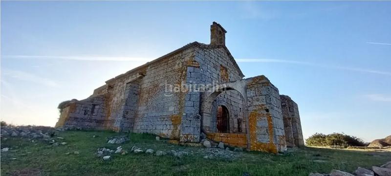 Foto ae06332d-08f2-40da-963b-bc0c058e67a2. Edifici a Valencia de Alcántara
