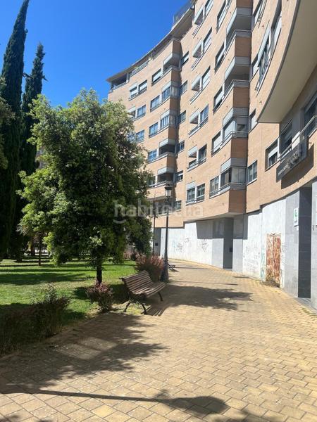 Foto c8eeb116-2198-410c-9732-f26f9eb8aefa. Alquiler local comercial en Centro Cáceres