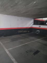 Parking coche  Avenida de orovilla, 28021, madrid, spain