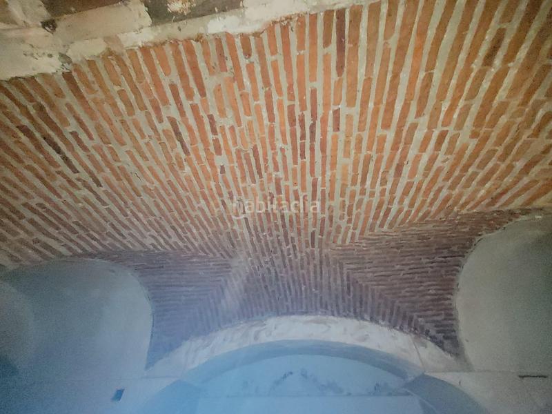 Foto 99a3c3eb-3cde-4e8e-9a76-ca2088b420ad. Lloguer local comercial a calle pintores 12 a Casco Antiguo Cáceres