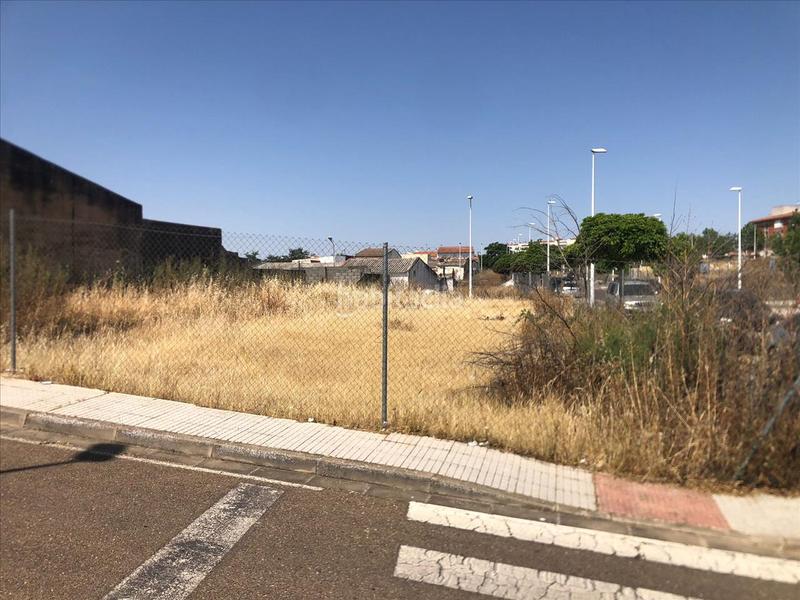 Foto da349ac4-0d10-4bf9-aa17-237236e4219f. Terreno residenziale in camino viejo de mirandilla in Mérida