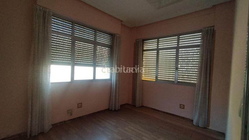 Foto 14918c7b-4d01-46d6-8e5d-82939bedbb6b. Affitto locale commerciale in avd de la bondad 6 in Cáceres