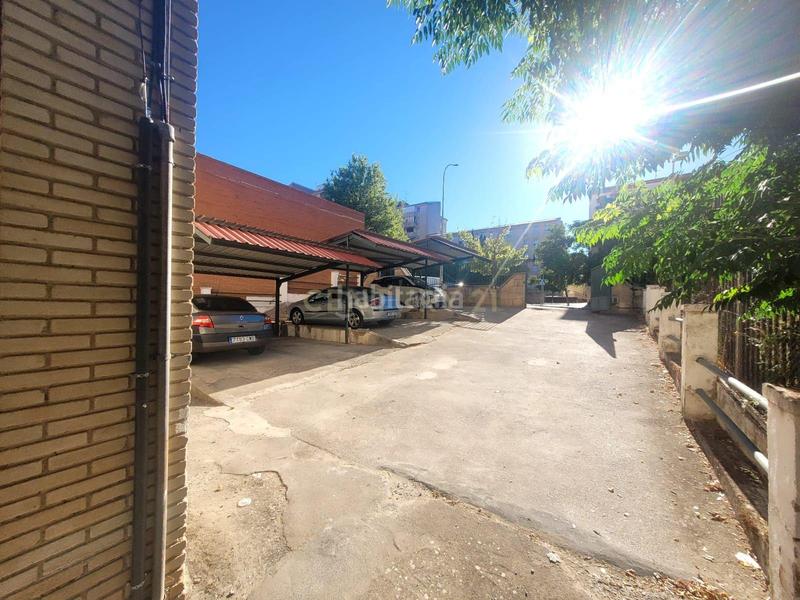 Foto eed00f6a-ada5-4e03-bf1b-09543d0d7e80. Lloguer local comercial a avd de la bondad 6 a Centro Cáceres