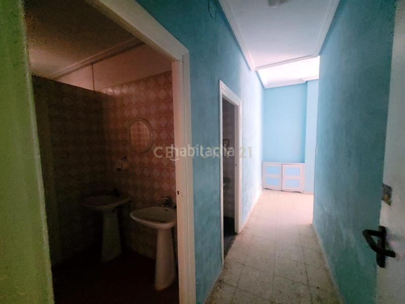 Foto 05d627b1-6bc9-48e2-be7a-7daf59fee023. Miete geschäftsraum in avd de la bondad 6 in Centro Cáceres