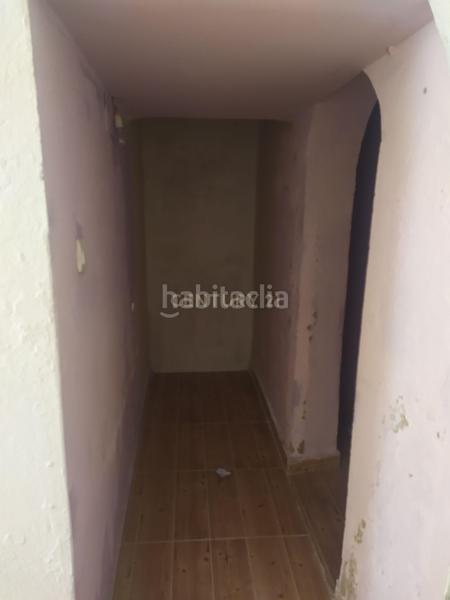 Foto ad3a1276-4c52-4059-b8e9-0bf48aa99f7b. Alquiler local comercial en gran via 2 alquiler local junto al ayuntamiento en Cáceres