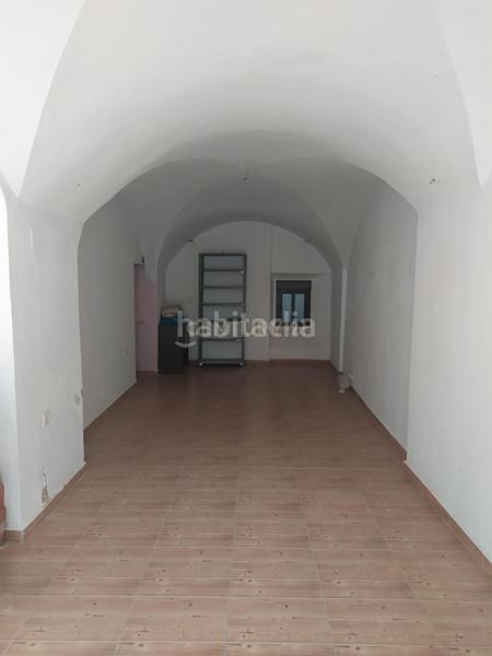 Foto 3f2218e2-4ff0-469e-8fca-94968da1defb. Rent business premise in gran via 2 in Casco Antiguo Cáceres