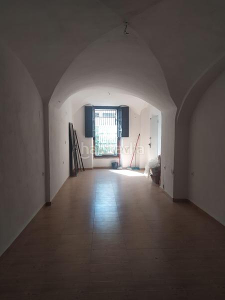 Foto 8451d990-3b72-4dfc-abd0-8b4a531500d5. Rent business premise in gran via 2 in Casco Antiguo Cáceres