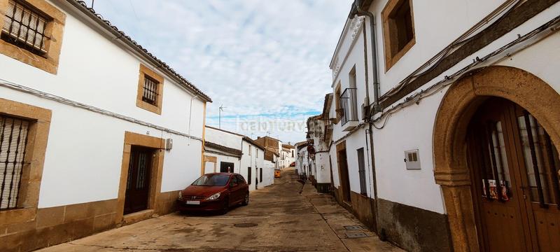 Foto 5f3b7bbd-9da4-472a-bc49-faab80d738cb. Casa a luís rivera 19 a Valencia de Alcántara