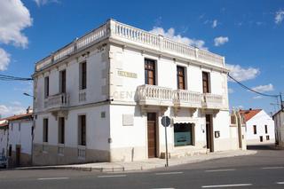Casa  Gabriel y galán 8. Casa rural villa matilde y restaurante en malpartida de caceres