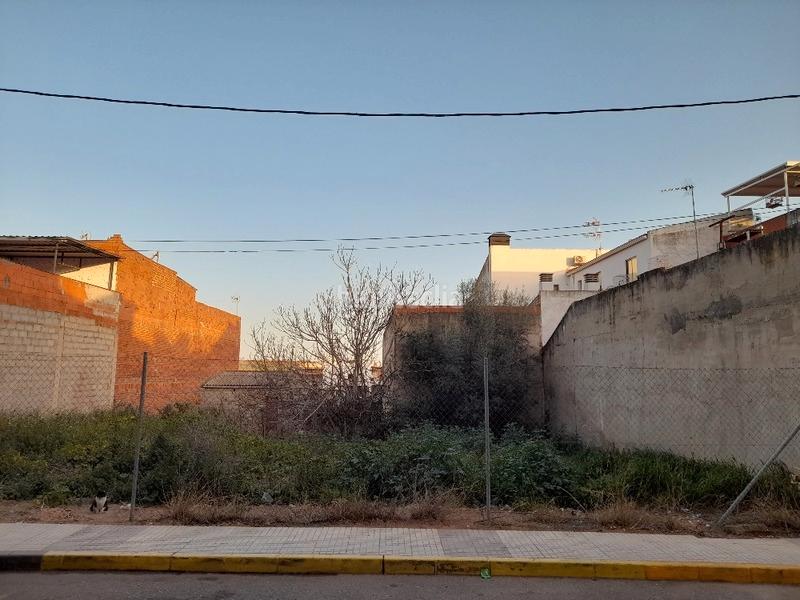 Foto 8692afe8-76ba-47c9-9b63-e437012fafb6. Terreno residenziale in manzaneda in Maria Auxiliadora - Barriada de Llera Badajoz