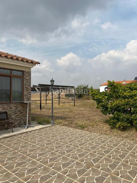 Foto 7c7eb251-38c9-49cc-8791-7a05f4bf301f. Casa in 9mv4+xw valdesalor in Valdesalor - Rincón de Ballesteros Cáceres