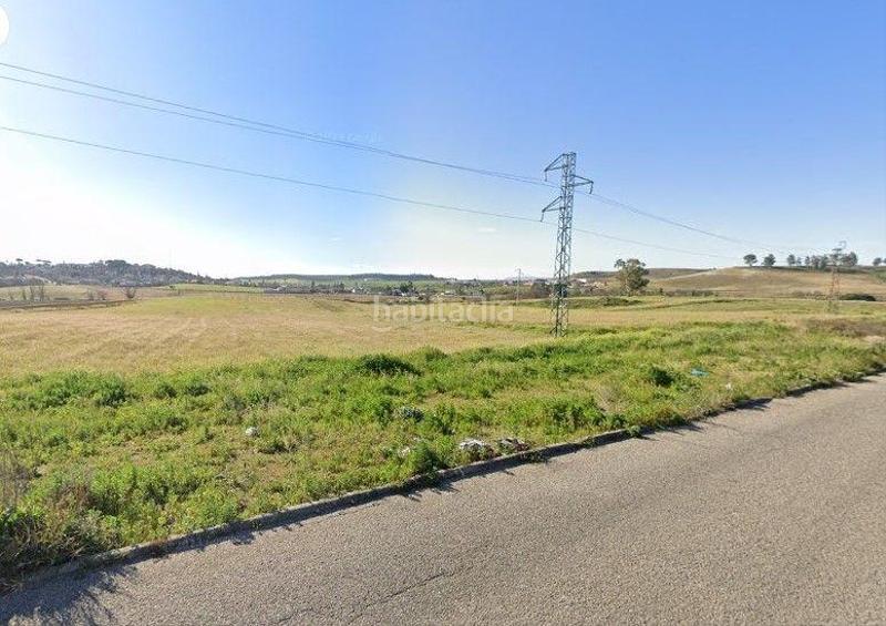 Foto 8ff08de9-bc8d-4557-8c59-b2fdd628e674. Landgut in avenida antonio hernández gil in Carretera de Sevilla - Los Montitos Badajoz