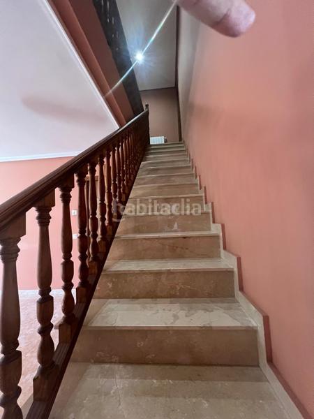 Foto 113c0e26-30da-463f-868b-3595da3fea90. Casa adossada a avenida del arenal a Montesol - Mejostilla Cáceres