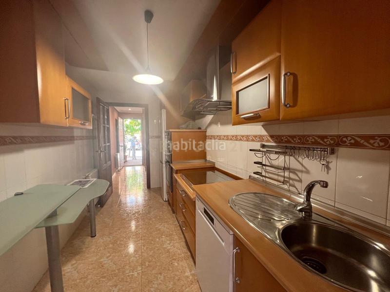 Foto 5c2b94a1-d115-4e32-89f5-454224213896. Casa adossada a avenida del arenal a Montesol - Mejostilla Cáceres