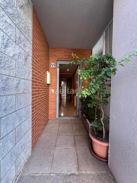 Foto 946a084e-abc7-4db3-b527-2a399038d327. Casa adossada a avenida del arenal a Montesol - Mejostilla Cáceres