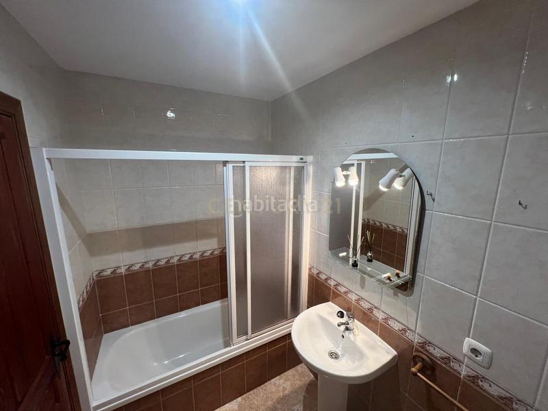 Foto fd616427-5e11-4d4d-9105-500695083d71. Casa adossada a avenida del arenal a Montesol - Mejostilla Cáceres