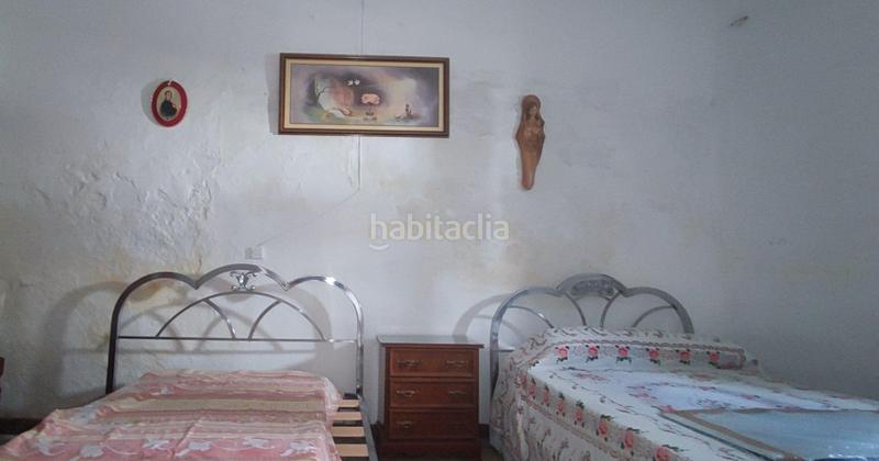 Foto 70493dac-45de-43f3-a9ab-87f4790a9709. Casa a calle almirez a Malpartida de Cáceres