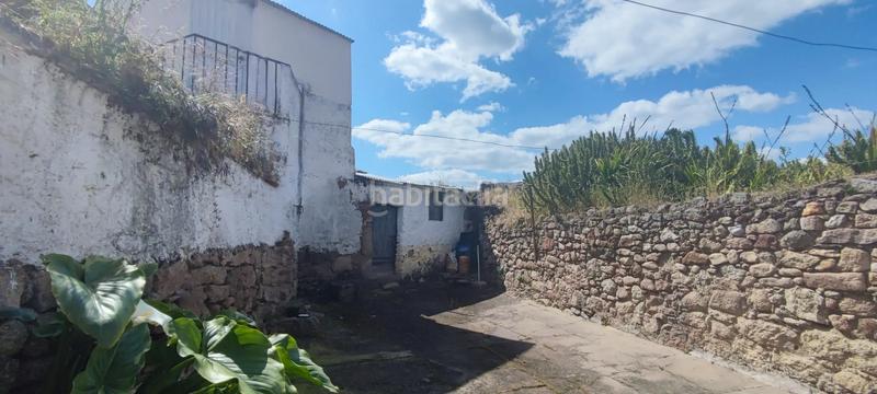 Foto b453418a-7e30-4fcc-9815-b77a337acde3. Casa a calle almirez a Malpartida de Cáceres