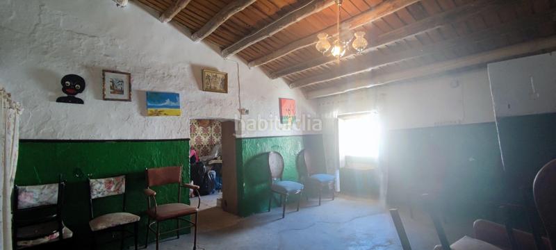 Foto cdb7338b-55ad-45c2-b039-d470c8bfa6d8. Casa a calle almirez a Malpartida de Cáceres