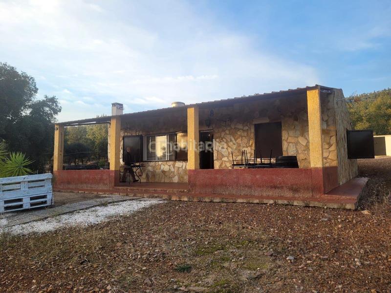 Foto b2ea4fdc-2674-4df5-a383-f5d92539a244. Fondo rustico in polígono 1 parcela 10 machal de la mina. merida (badajoz) in Mérida