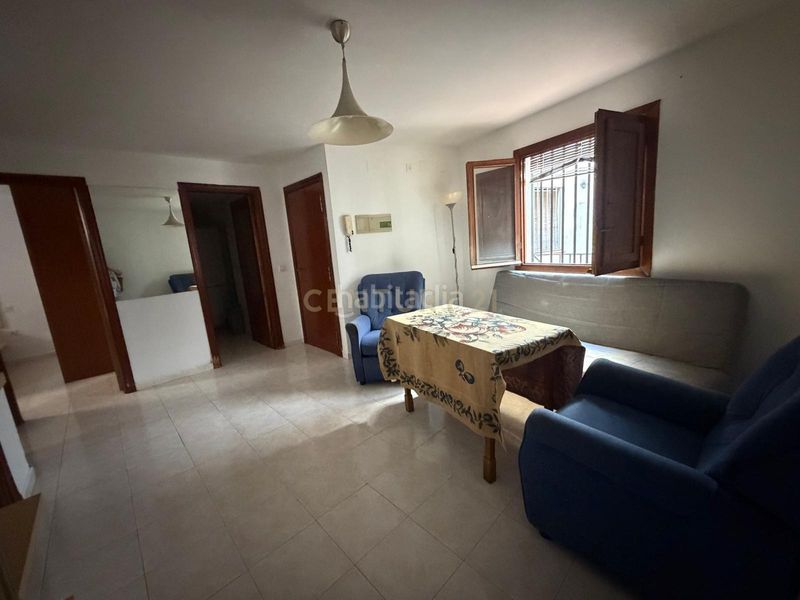 Foto f3d74126-c437-4dbf-a697-aaf192b44e0b. Pis amb aparcament piscina a Casco Antiguo Cáceres