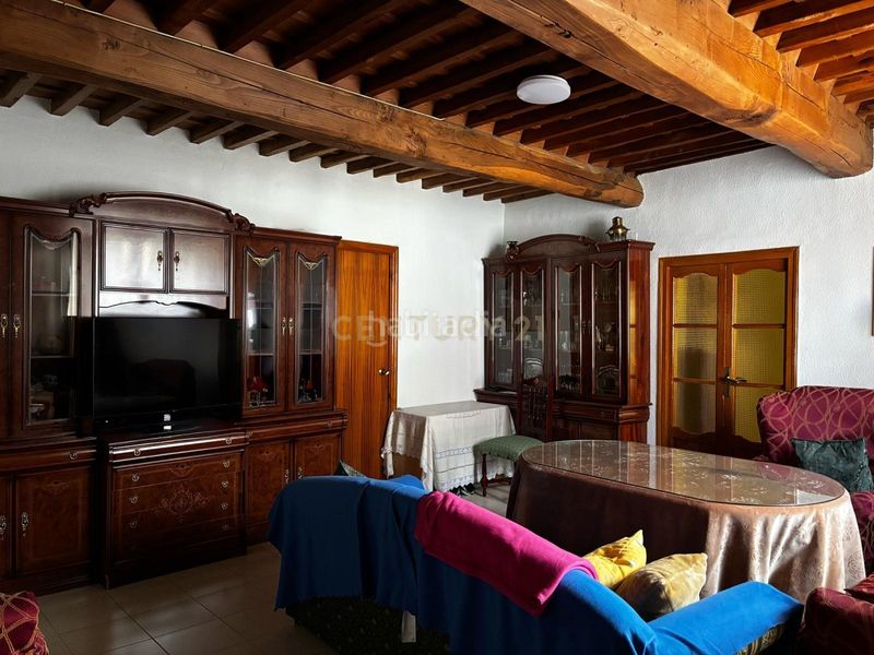 Foto d63ecd3e-5dd8-4ced-b698-44b8d0fe351d. Haus in calle de pizarro in Torrejoncillo