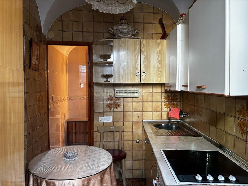 Foto f5fd71a7-b530-42b9-9912-46516859bc92. Haus in calle de pizarro in Torrejoncillo