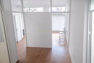 Local Comercial a Casco Antiguo. Gran local en venta en plaza marrón 1, cáceres  inversión con mú