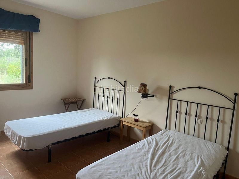 Foto a272494f-3b30-437e-90e1-abb142ff05c6. Apartament amb piscina a Estación Arroyo Malpartida Cáceres