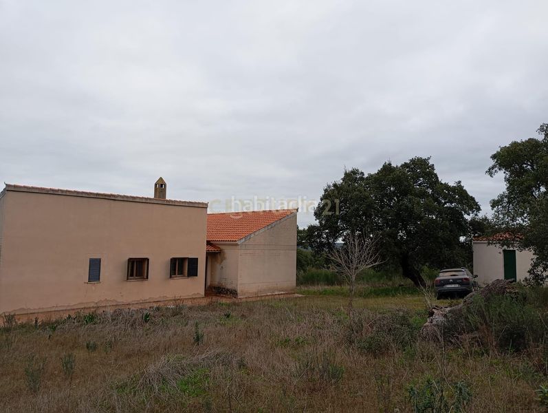 Foto bdfc6bd2-f010-414a-b2a5-90ce5019ab17. Apartament amb piscina a Estación Arroyo Malpartida Cáceres