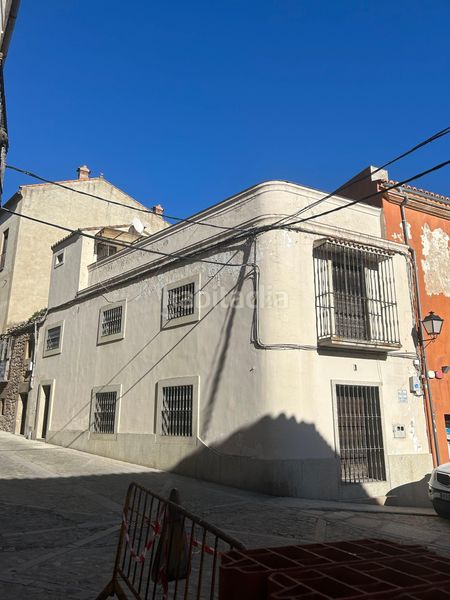 Foto 6ad0794e-1264-40d6-952a-f0736cdc3db7. Casa a Trujillo