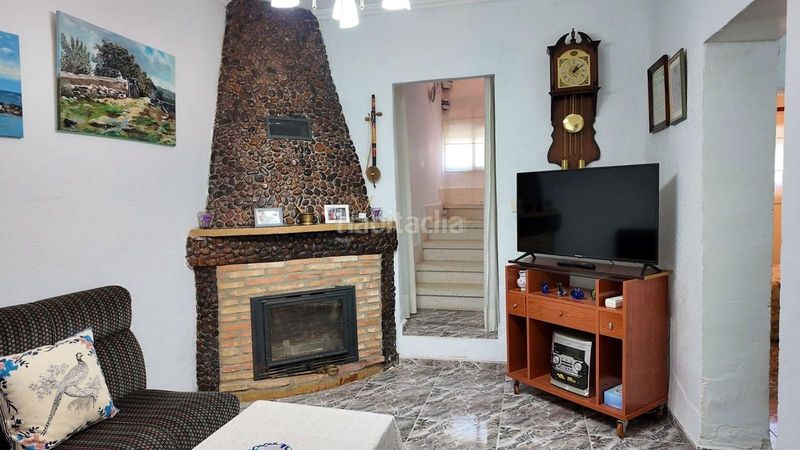 Foto 703bc2a1-e888-47e6-9bc3-d9fb4f7af1d7. Casa a Casas de Millán