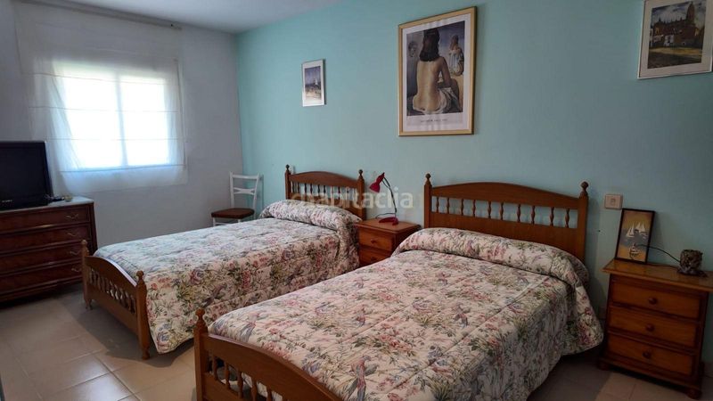 Foto 734f437a-8b62-49d1-9c83-281a24ed1117. Casa a Casas de Millán