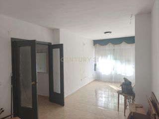 Apartment  Cl rodano 51caceres (cáceres) 51. Piso muy luminoso y tranquilo en cáceres