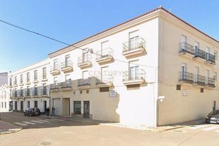Apartament a Calle valdelacalzada, montijo, spain 4. Moderno piso de 3 habitaciones en montijo, badajoz