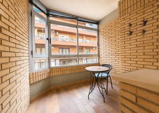 Flat in Cl rodriguez moñino 3caceres (cáceres). Pisazo junto al paseo de cánovas