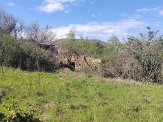 Rural plot in Polígono 10 parcela 224 el baldio. arroyomolinos de la vera (các. Antiguo molino de piedra histórico junto al río en la vera  finc