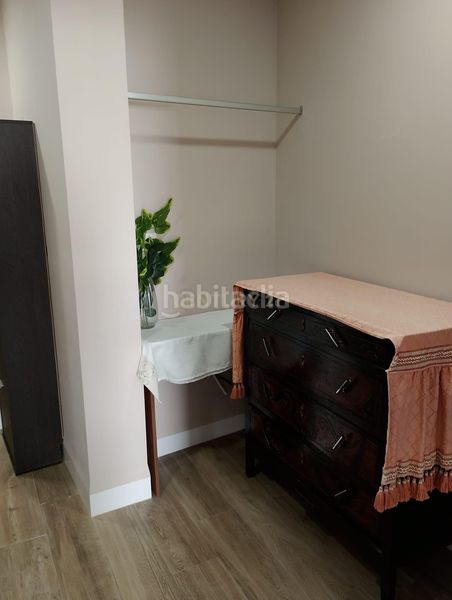 Foto 27cf6d28-1498-452b-b531-c37d38dff59f. Alquiler apartamento se alquila piso bajo a estrenar con gran patio privado a 10 min de cáceres domótica y climalit en Malpartida de Cáceres
