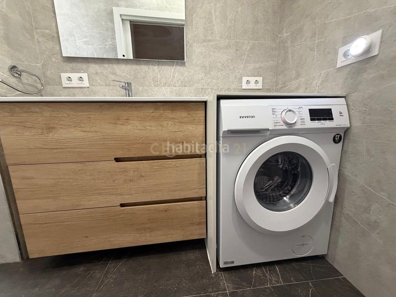 Foto dcf3b885-a871-4778-9e66-03a092be5a87. Alquiler apartamento se alquila piso bajo a estrenar con gran patio privado a 10 min de cáceres domótica y climalit en Malpartida de Cáceres