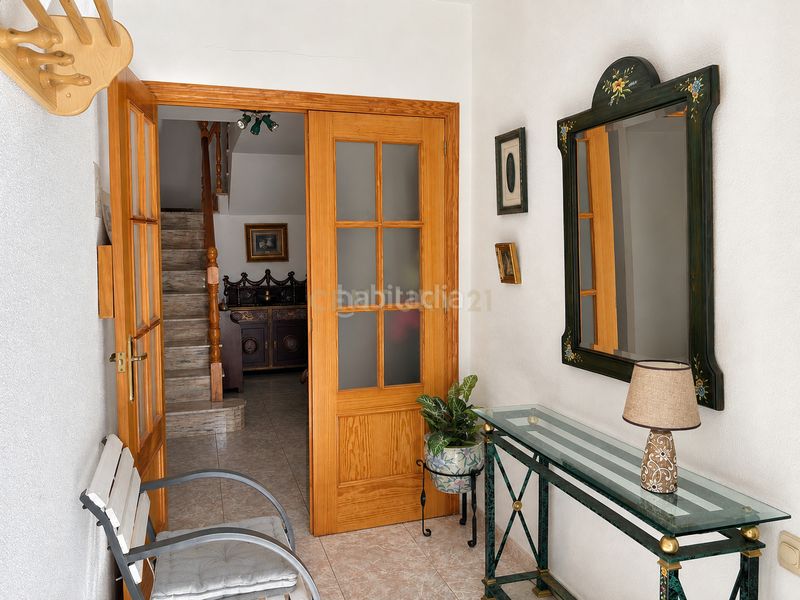 Foto 1e45d01a-e651-42ad-97f7-ac4646f2fc51. Casa adossada a calle juan de sande a Torrequemada