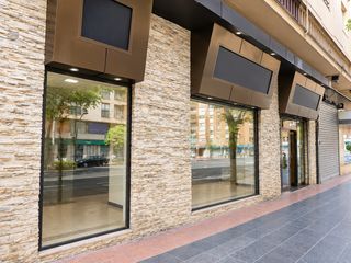 Local Comercial en Av. de Alemania, 2, Centro-Casco Antiguo, 10001 Cáceres, Spain 2