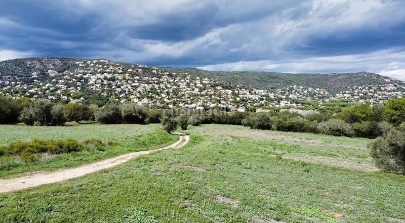 Foto 089d677f-fa10-4eac-ae03-03757bc688b5. Casa in Cabanyes-Mas Ambrós-Mas Pallí Calonge