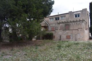 Maison à Bellcaire d´Empordà. Casa en venta en bellcaire demporda, 9 dormitorios.